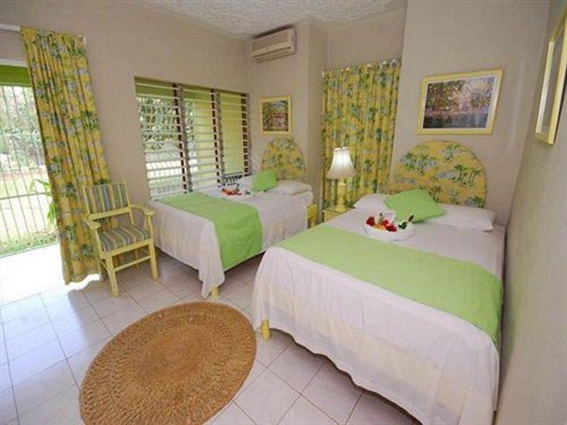 Oasis Resort Negril Ruang foto