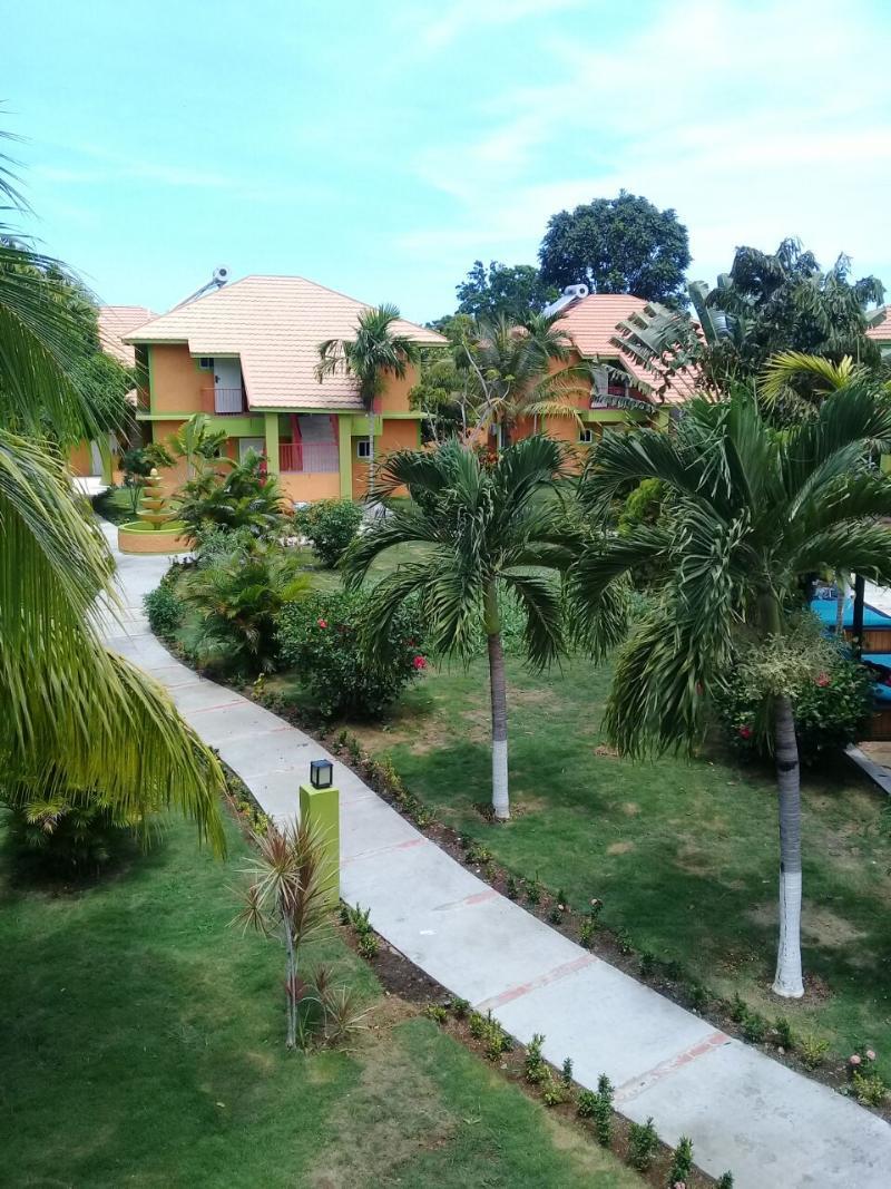 Oasis Resort Negril Bagian luar foto