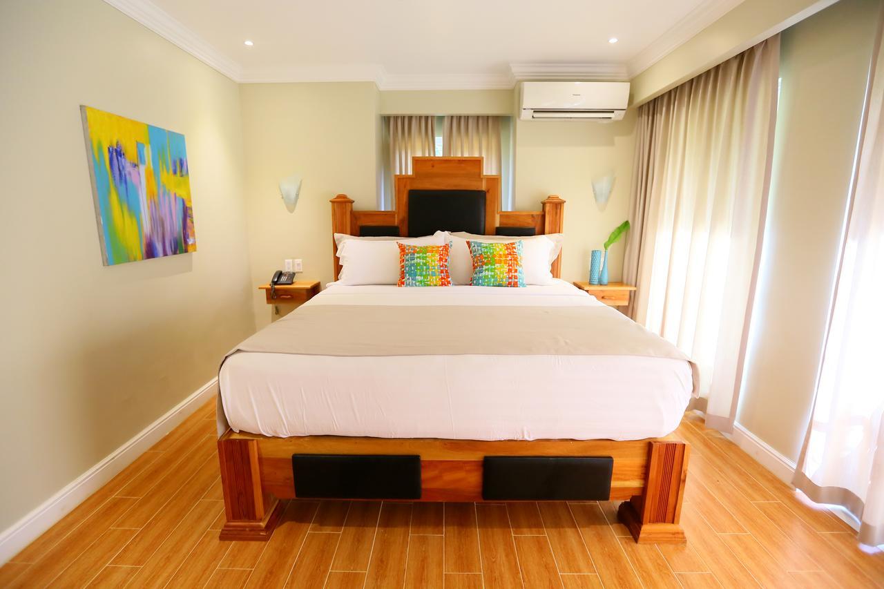 Oasis Resort Negril Bagian luar foto