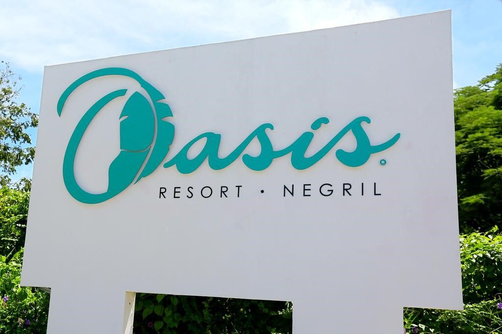 Oasis Resort Negril Bagian luar foto